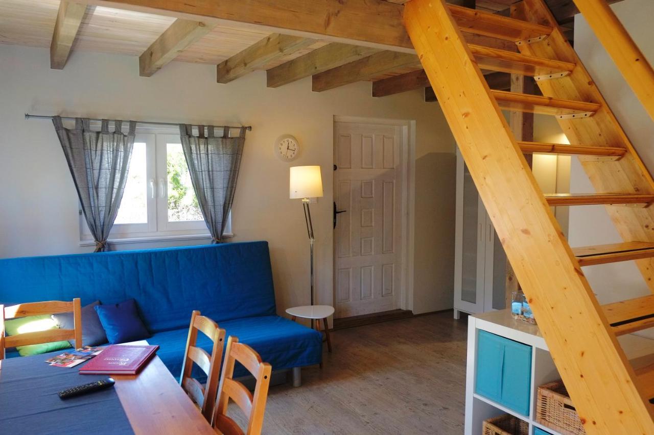 Lodge Drewniany *